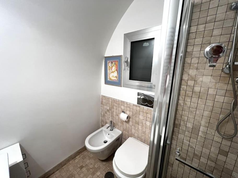 Tiny House In Centro Apartment Bari Bagian luar foto